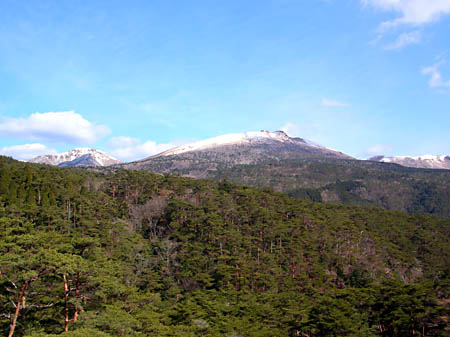 060123kirisima.jpg(51464 byte)